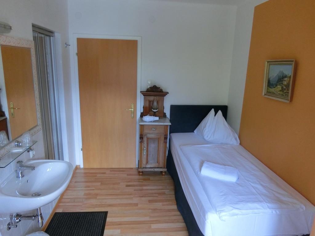 Hotel Haus Am See Obertraun Exterior foto
