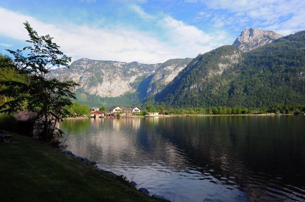 Hotel Haus Am See Obertraun Exterior foto